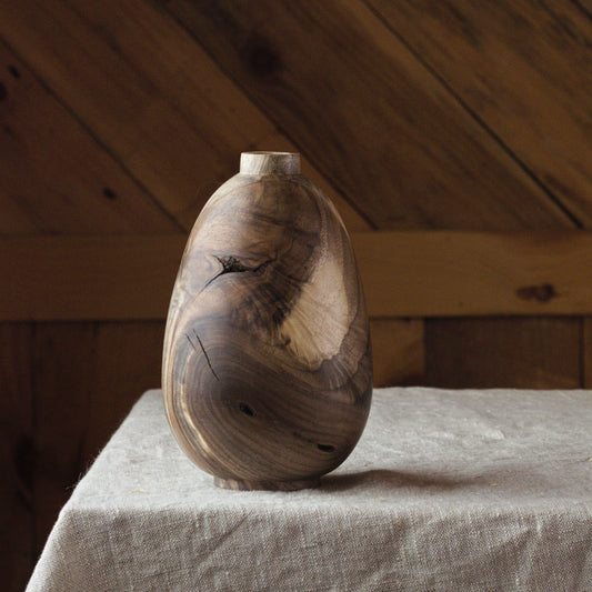 Dry Flower Vase - 6.5", walnut